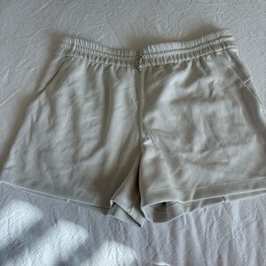Lululemon Softstreme Short